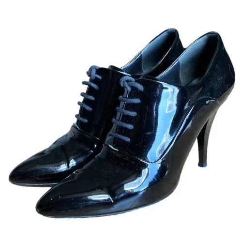 GUCCI Black Patent Leather Crystal Embellished Logo Lace Up Booties, Size 36